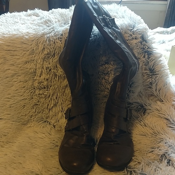 Brown inside zipper calf boots - Picture 3 of 7